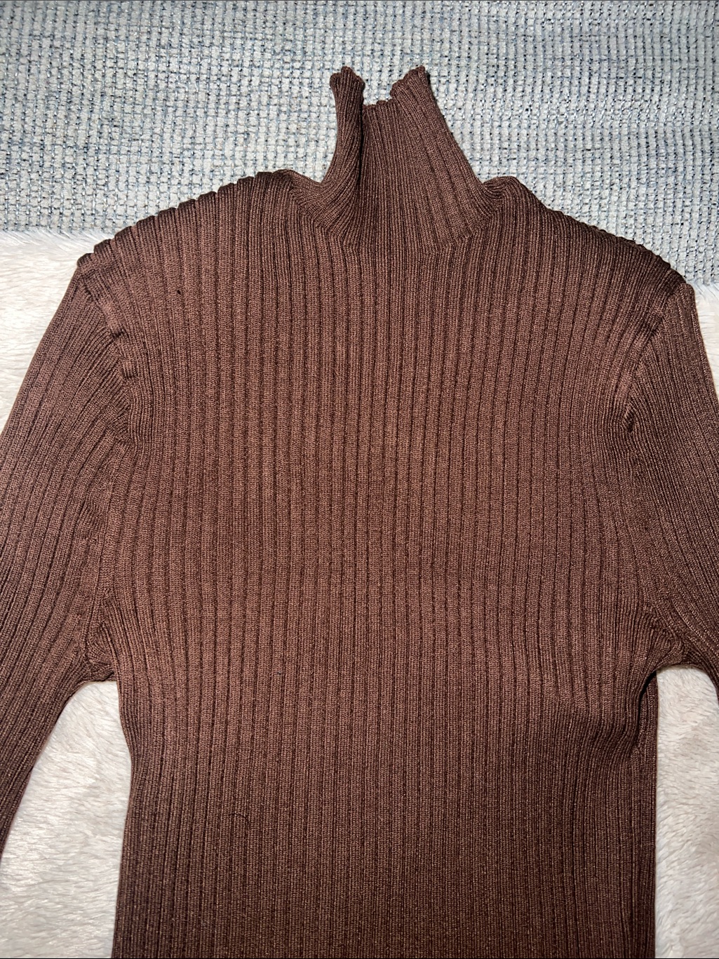 Zara Brown Ribbed Turtleneck Sweater — image 4 of 6